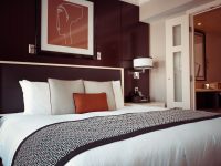 hotel-room-1447201_1920